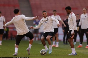 火星撞地球！巴黎国米欧冠决赛一触即发，亿元豪阵对决，名帅斗法谁是最后赢家？