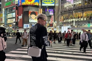 曼联不满加纳乔拒绝转会欧陆！没想象中热销，恐被迫降价至4000万促销