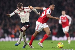 阿森纳正浪费天才青训：曾惊艳全欧的刘易斯-斯凯利去哪儿了？倚天足球