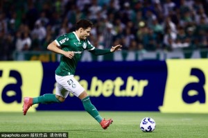 皇马名宿马塞洛钦点巴西新核！维尼修斯力压拉菲尼亚？欧冠2025王牌是他！