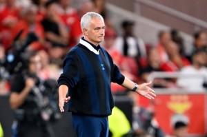 穆里尼奥第7次离队，执教费内巴切仅1年，或重返曼联？